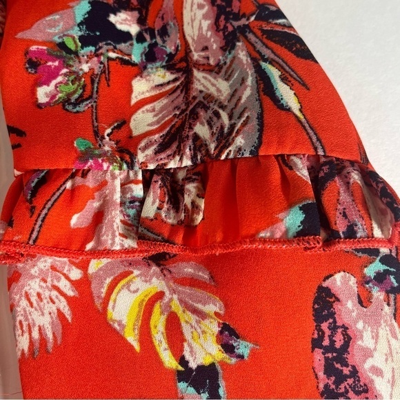 BUCKLE BLACK Red Abstract Feathers Palms Floral Blouse Size XL Whimsy Career - Picture 8 of 11